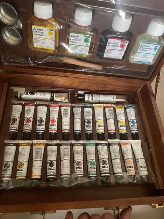 Maletin de madera de Óleo 24 tubos y accesorios