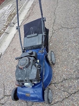 Cortacesped de gasolina