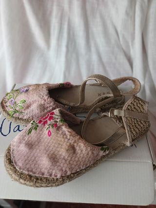 Traje fallera de niña (dos corpiños)