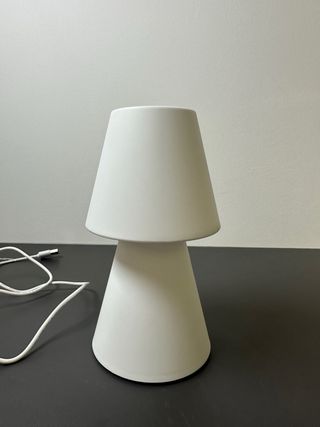 Lampada da tavolo ricaricabile RGB