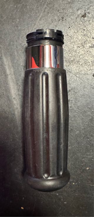 Manopole in gomma vintage Harley Davidson.