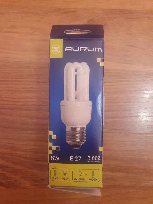 Bombilla bajo consumo 8w. y 15w.