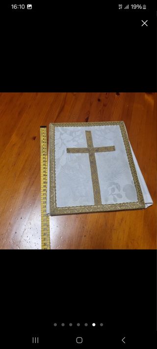 Carpeta corporal litúrgica antiguo