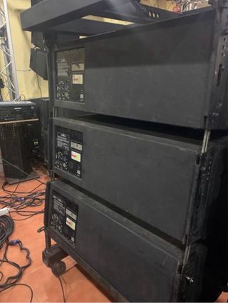 Line Array Tecnare Meta Audio Auto amplificado