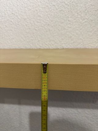 Estantes de pared beige IKEA
