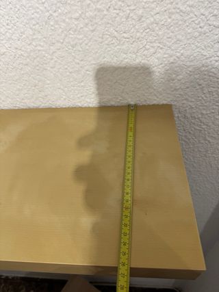 Estantes de pared beige IKEA