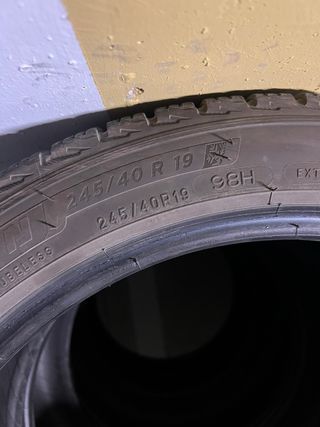 michelin x ice snow 245 40 r19