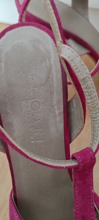 Sandalias piel color buganvilla
