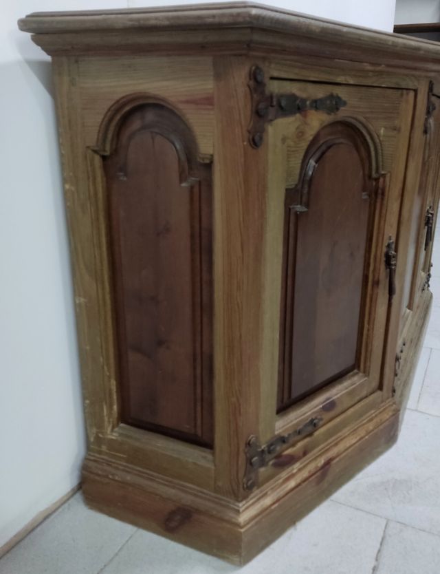 ANTIGUO APARADOR RÚSTICO MADERA MACIZA