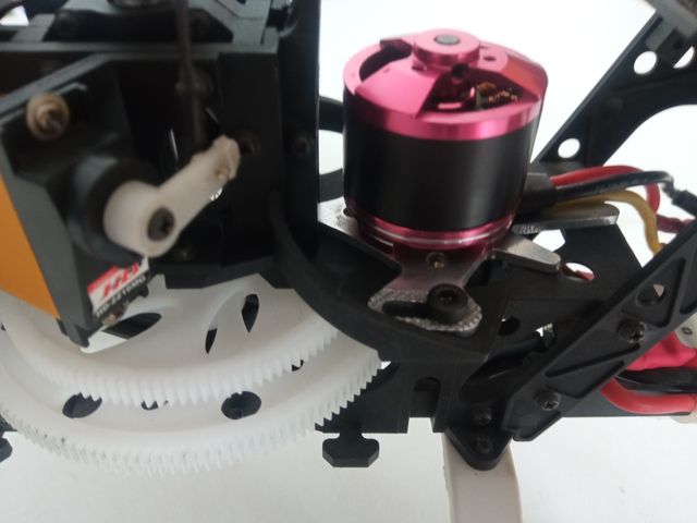 HELICÓPTERO MINI TITÁN