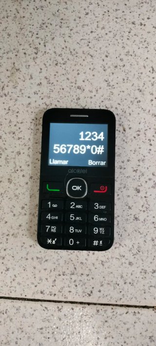 Movil teclado grande...ALCATEL