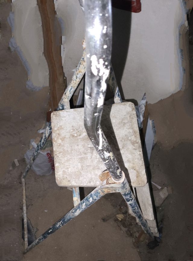 Escalera vintage de tijera hierro