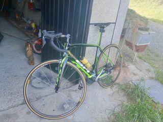 Bicicleta de carretera carbono BH g6 pro 