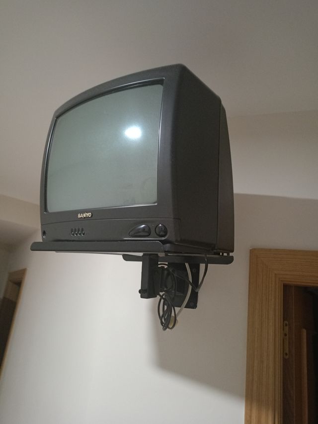 Televisor pequeño