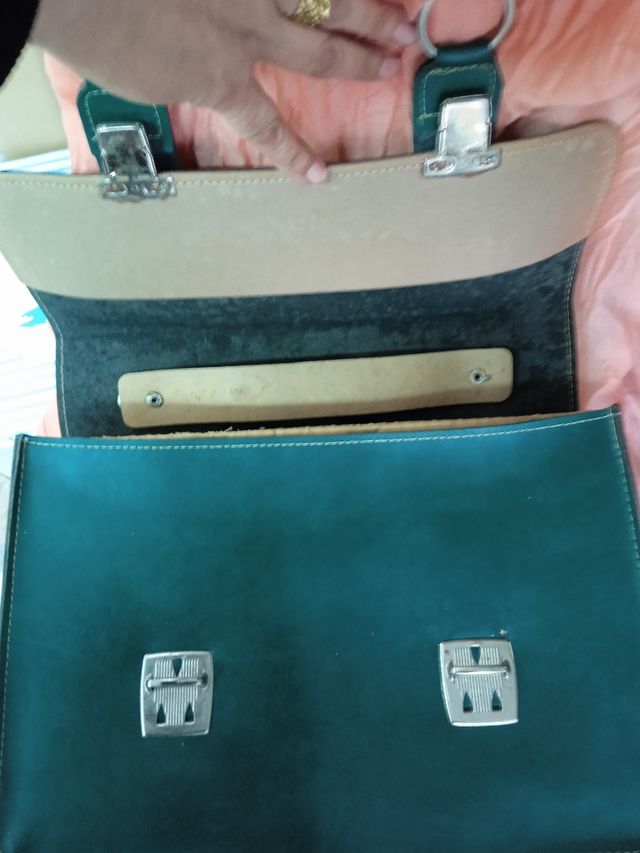 Maletín vintage años 80 verde