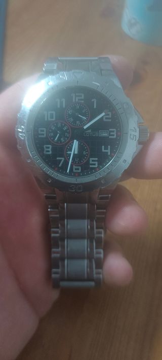Reloj Lotus 