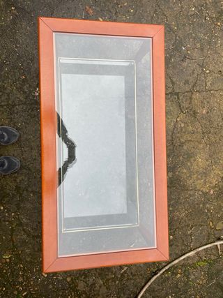 Mesa rectangular baja de madera