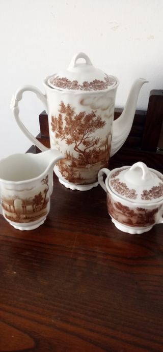 Juego de café Alfares de Pontesampaio