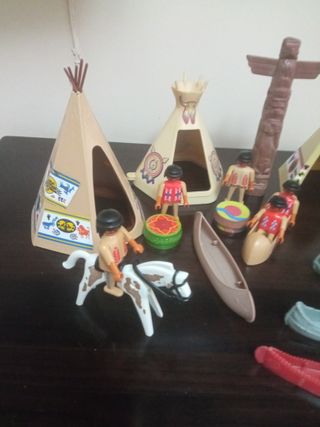 PLAYMOBIL : POBLADO INDIO 