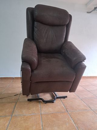 Sillón reclinable motorizado