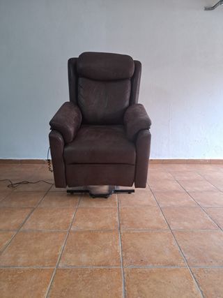 Sillón reclinable motorizado