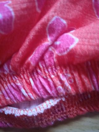 Camiseta corta nueva con etiqueta.XS