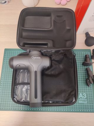 Pistola de masajes nueva
