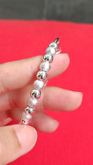 Pulsera plata bolitas