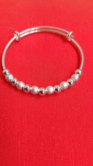 Pulsera plata bolitas