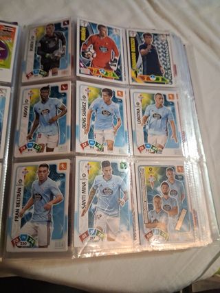 Cartas  y álbum más 400 clomos