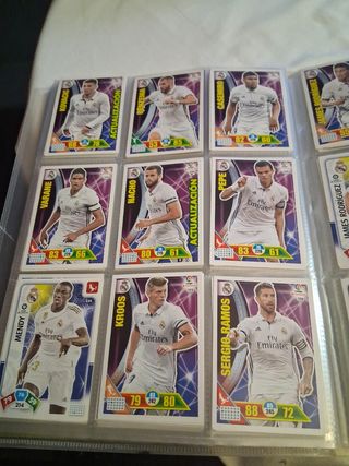 Cartas  y álbum más 400 clomos