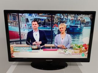 Televisor Full HD 22" Samsung.