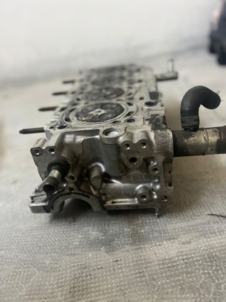 Culata Toyota Avensis diesel D4D 2006