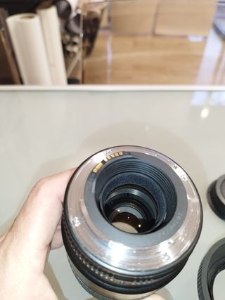 Canon EF 100 mm 1:2.8 USM macro