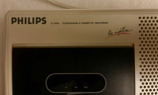 RADIO RELOJ PHILIPS D3700