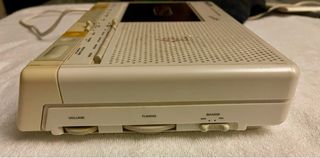 RADIO RELOJ PHILIPS D3700