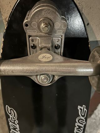 Surfskate Yow x Pukas Dark 34.5”