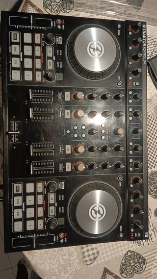Traktor s4 mk2