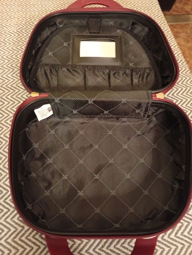 Un bolso Monster High.