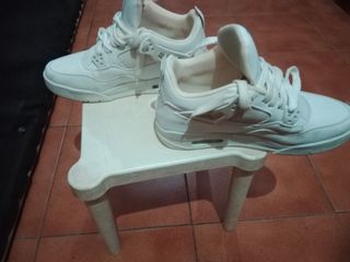 Jordan 4 blancas