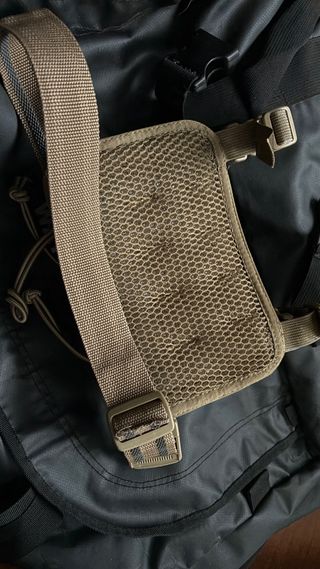 Panel porta cargadores