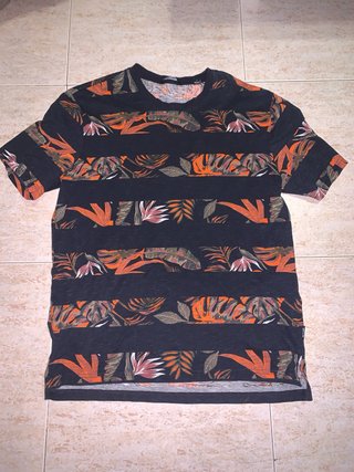 Un pac de camisetas de hombre
