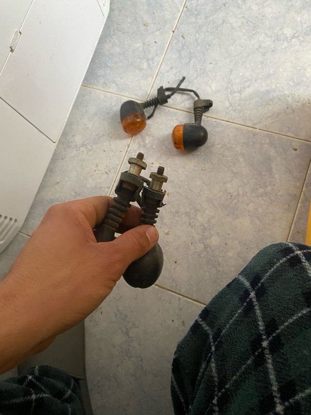 Intermitentes derbi variant 