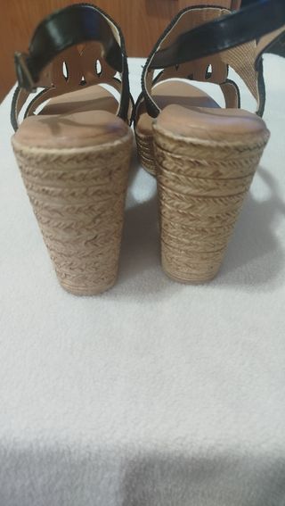 Sandalias