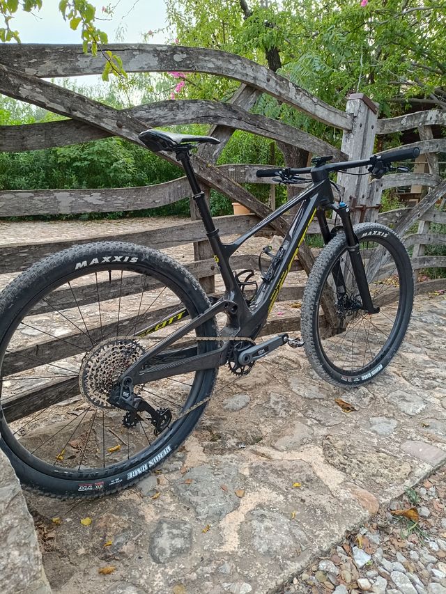 SCOTT SPARK RC TEAM ISSUE