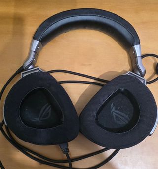 Asus rog delta core gaming cascos