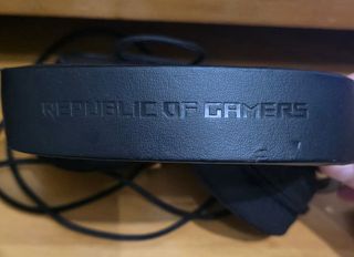 Asus rog delta core gaming cascos