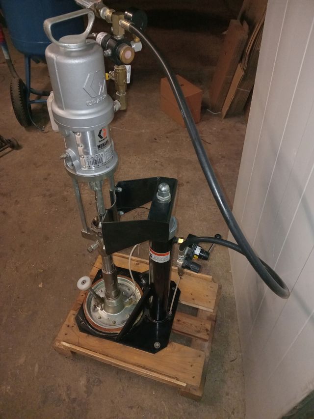 Engrasadora  Graco Monark