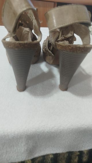 Sandalias de piel