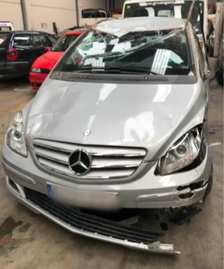 DESPIECE COMPLETO MERCEDES B200 CDI 2008